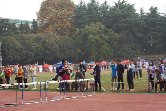 clip_image021.jpg DSC07800