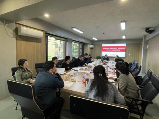 clip_image002.jpg 12